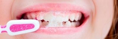 Young girl brushing teeth in jonesboro ar