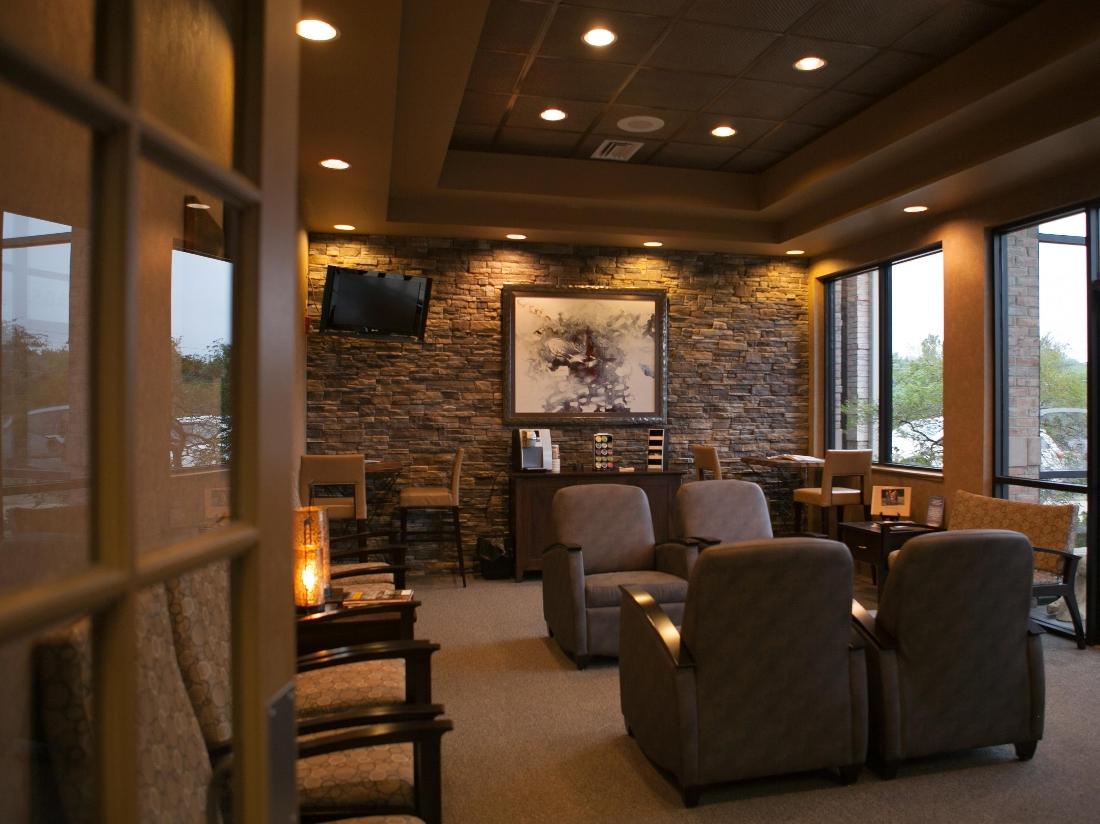 Lobby | Anthony Bartels, DDS in Jonesboro AR